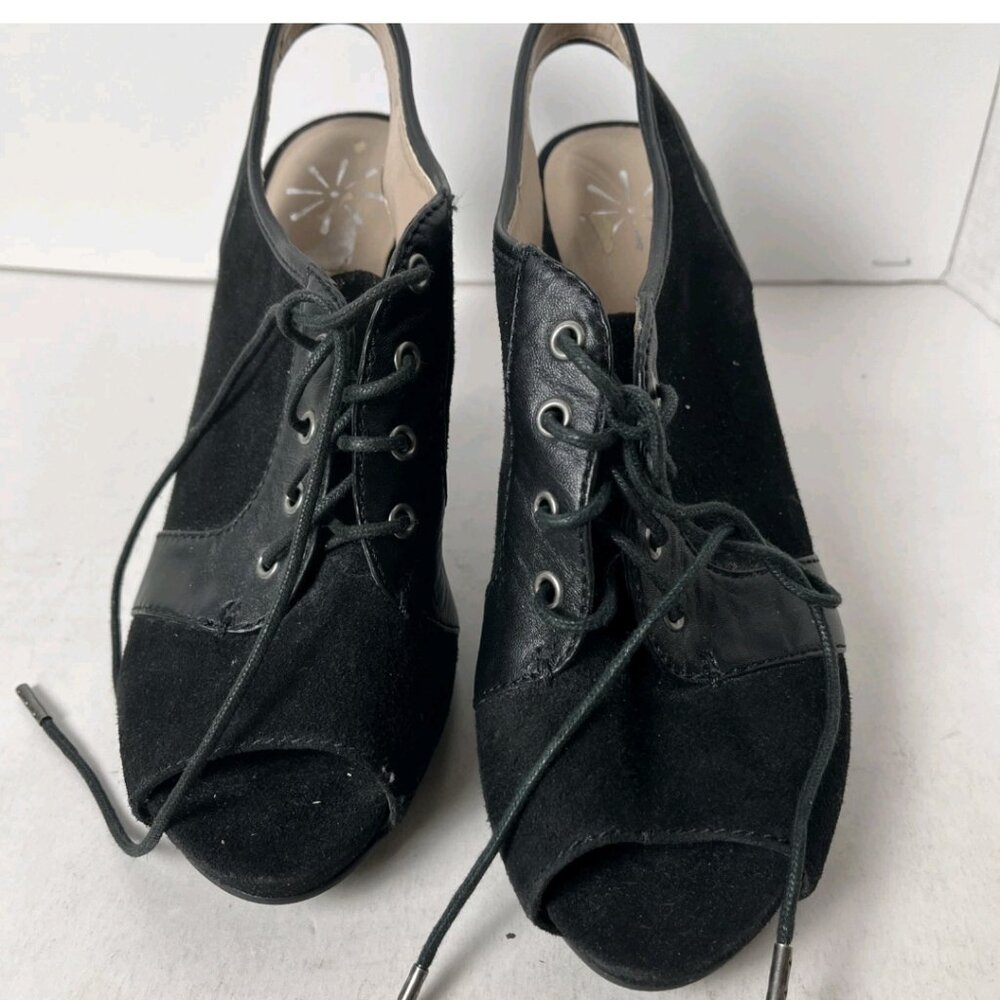 Isaac Mizrahi NY Black Lace-Up Peep Toe Slingback Heels 6M